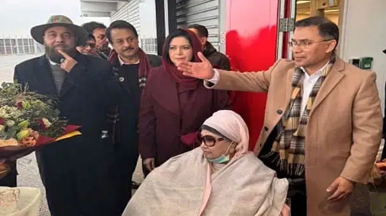 খালেদা জিয়ার চিকিৎসায় বিশেষজ্ঞ চিকিৎসকদের নিয়ে মেডিকেল বোর্ড গঠন...